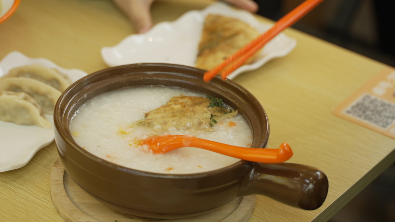 粥员外社区粥店